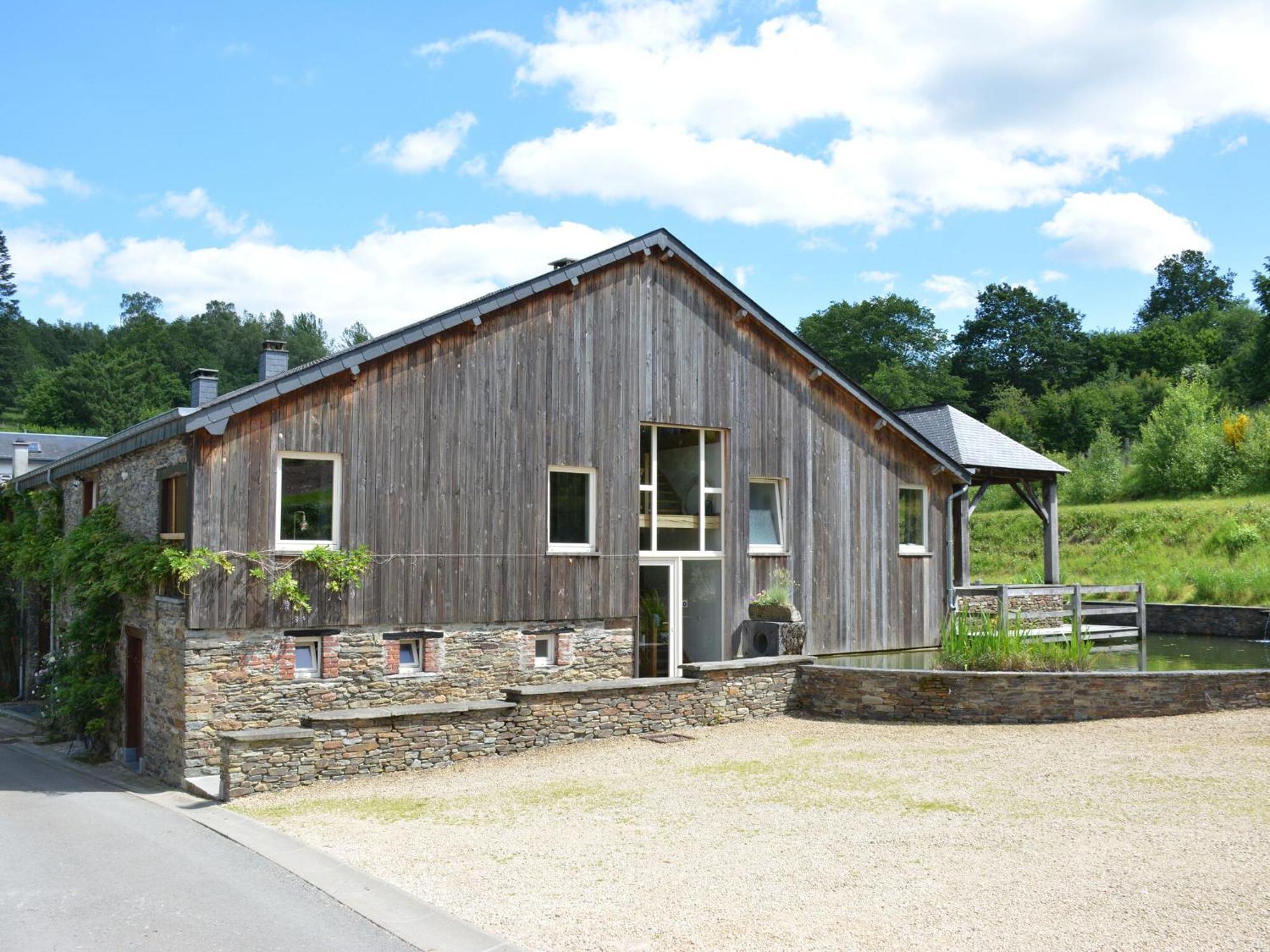 Villa With Hot Tub And Sauna Bièvre Eksteriør billede